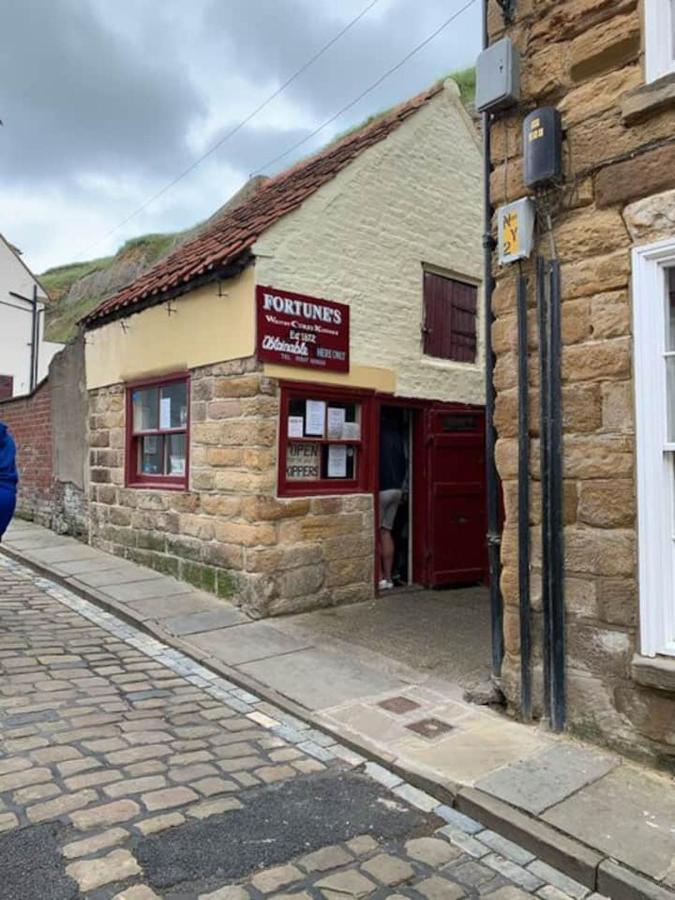 Annie'S Cottage , Whitby . Beautiful Sea Views Zewnętrze zdjęcie